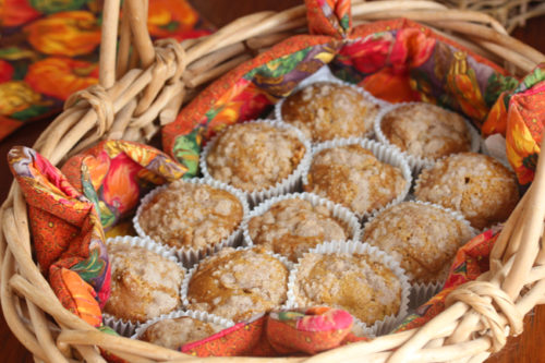 Pumpkin Apple Streusel Muffins
